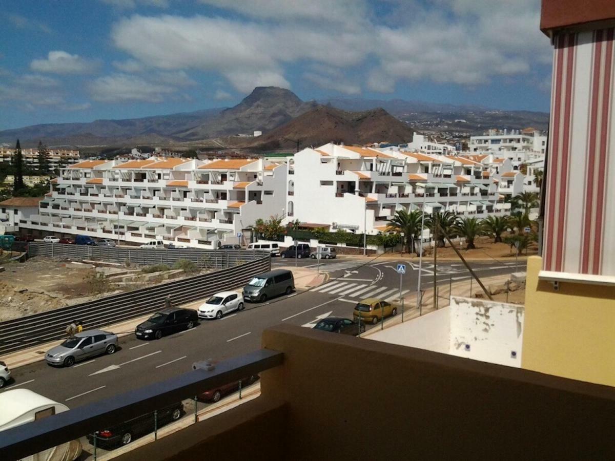 Los Angeles Free Wifi Los Cristianos  Buitenkant foto